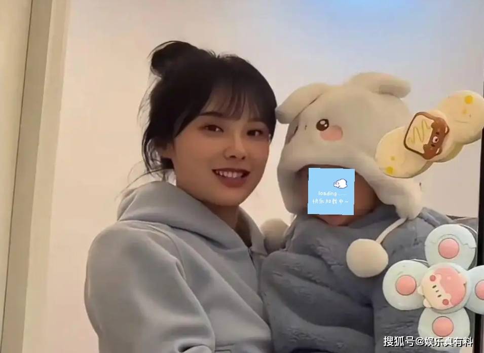 “挖呀挖”黄老师回应爆红隐退生子，黄琼爆火之后怎么隐退了？