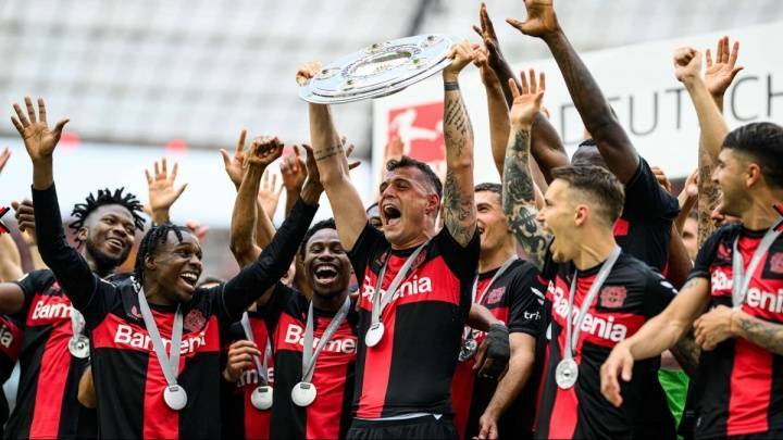 图片报：勒沃库森预计2000万欧出售扎卡 双冠王中轴线彻底解体