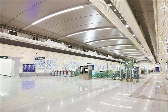 【深圳特区报】深圳地铁16号线二期即将开通“搭积木”搭出国内最大装配式车站