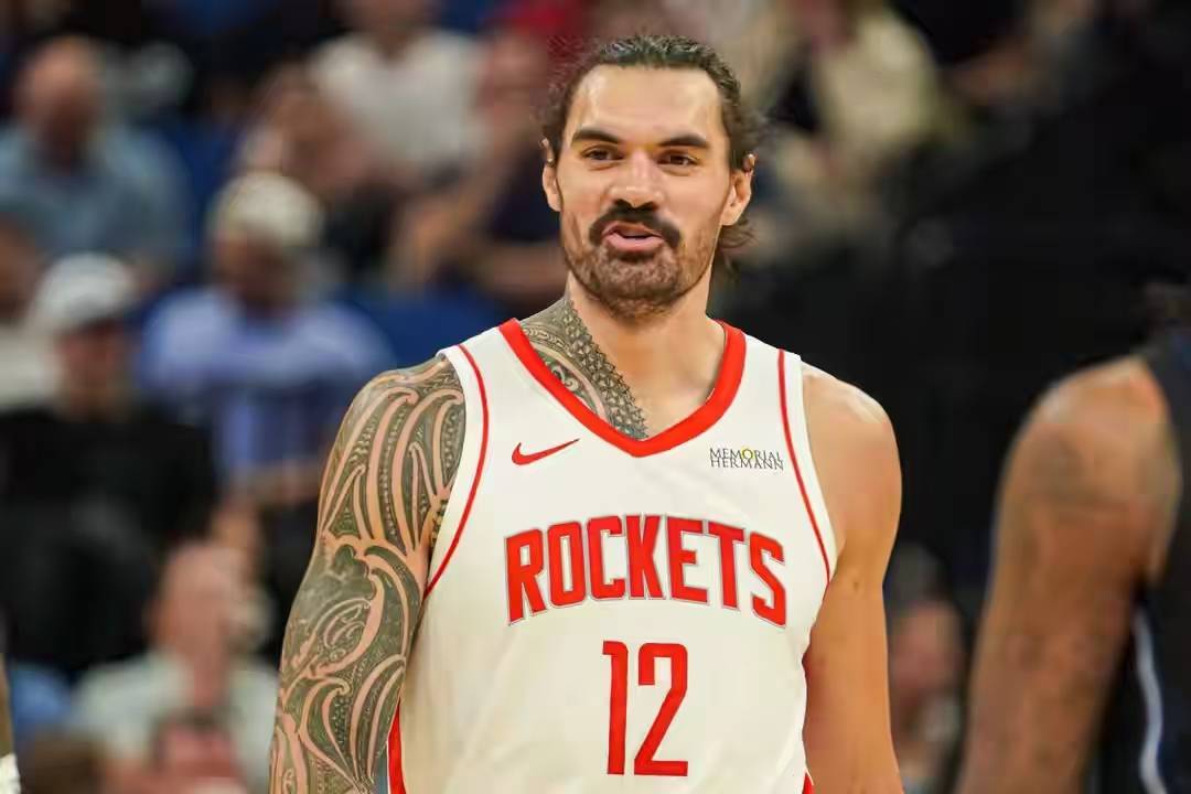 合砍72分35板!火箭新首发平均2.09米,阿门被用活,史密斯打成KD